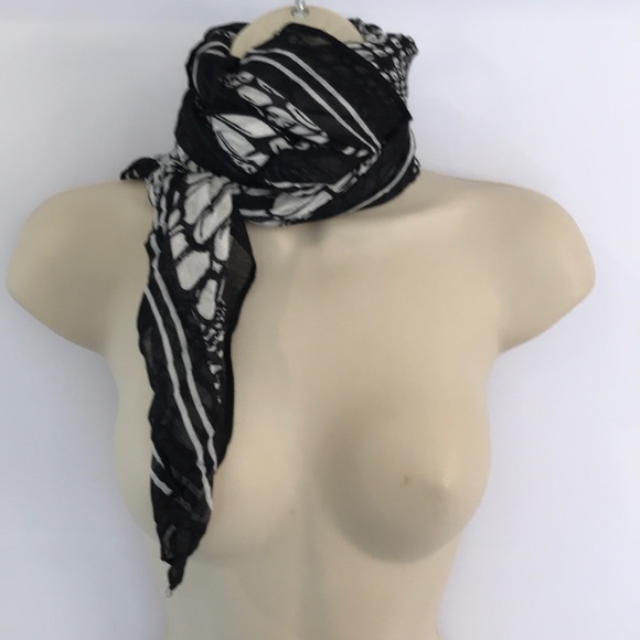 NWT Florence Broadhurst Exclusive prince scarf - Picture 4 of 5